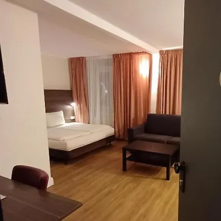Hotel Ariana *